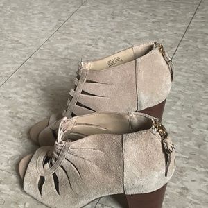 Michael Kors suede shoes size 8M